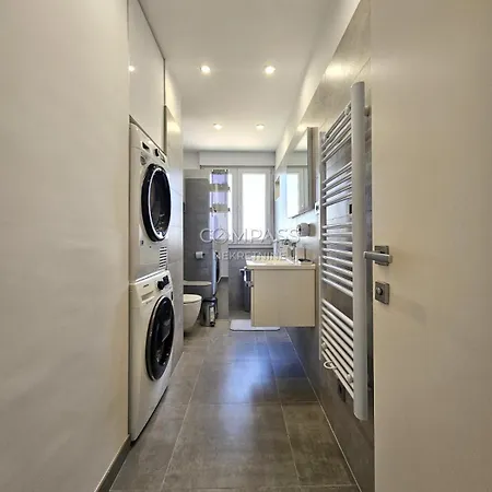 Apartment Leggero With Open Sea View Split