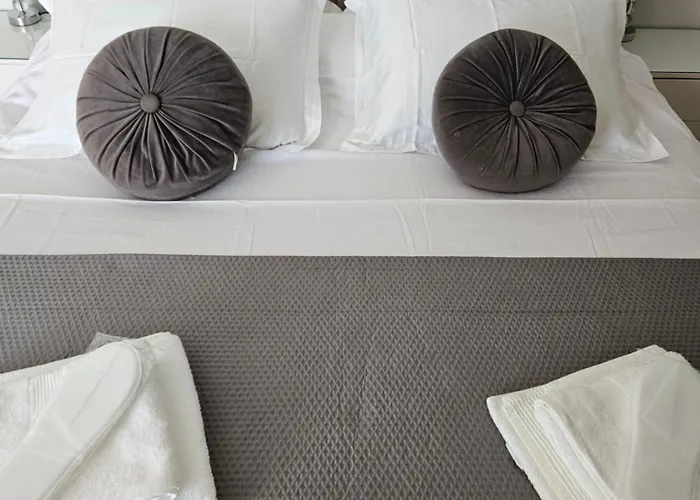 Leggero With Open Sea View