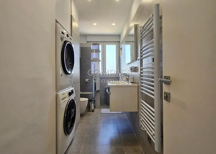 Apartamento Leggero With Open Sea View Split