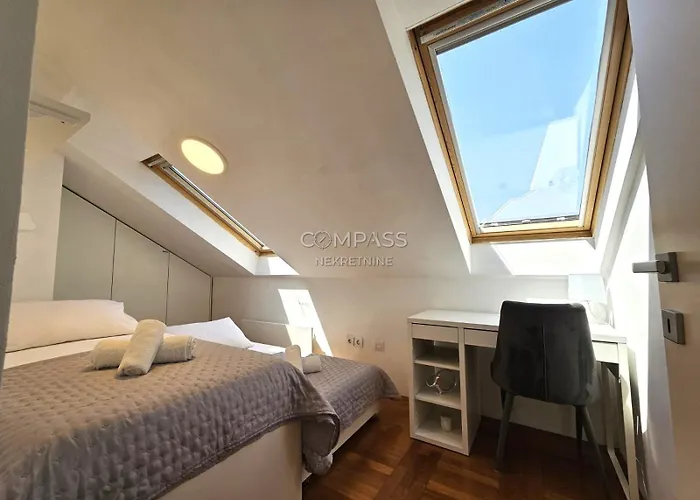 Leggero With Open Sea View Split