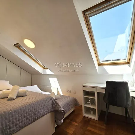 Leggero With Open Sea View 斯普利特